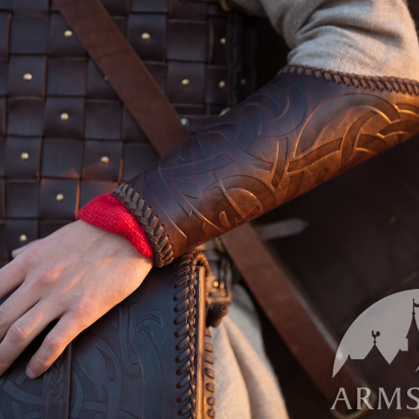 Armstreet Leather bracers with embossed pattern (pair); LARP; SCA; Cosplay; Medieval Historical Reenactment Warrior Combat Armor
