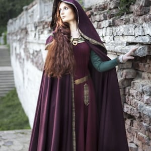 Capa medieval de lana con capucha de Armstreet Sansa Renacimiento LARP SCA Feria Ren Cosplay Recreación Histórica Capa Noble imagen 1