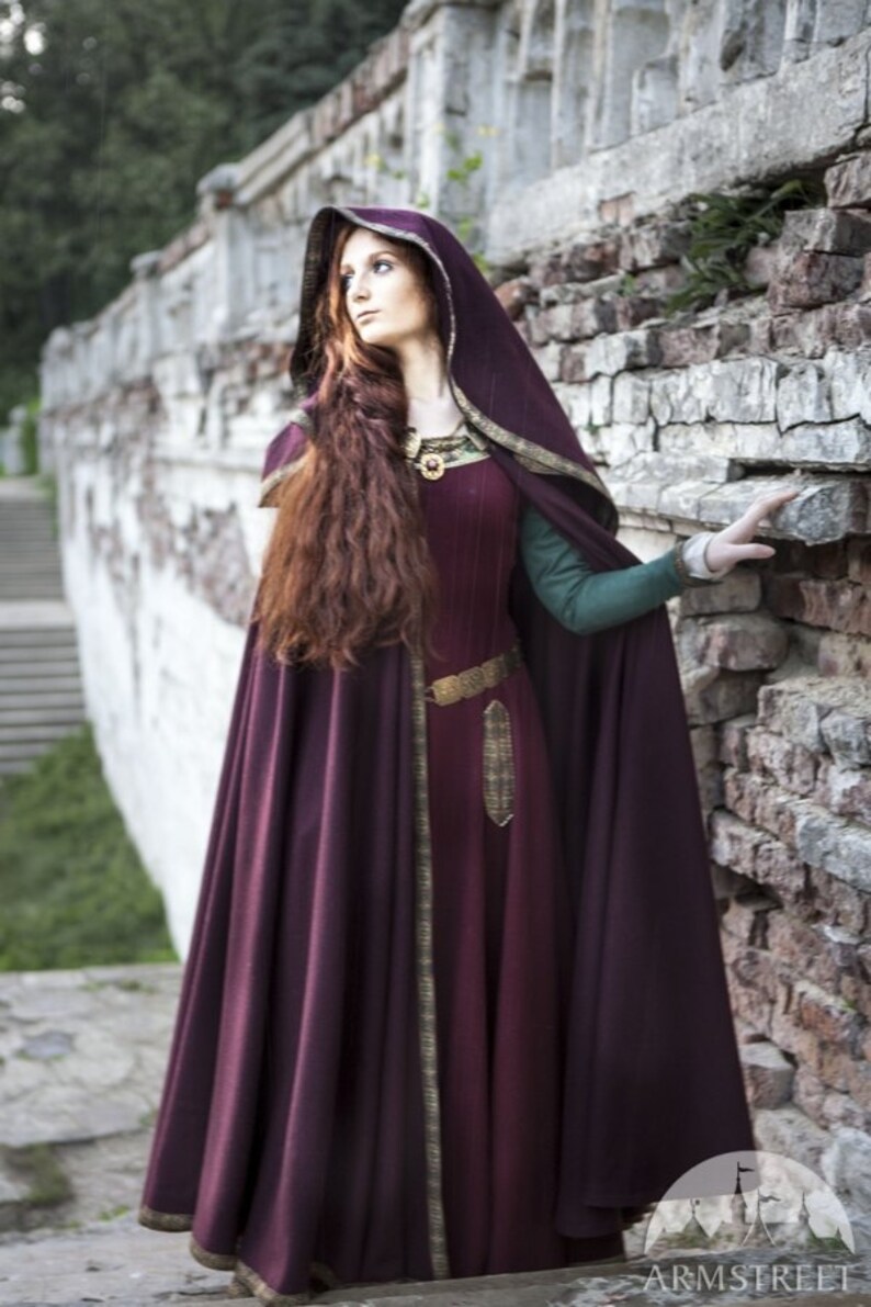 Capa medieval de lana con capucha de Armstreet Sansa Renacimiento LARP SCA Feria Ren Cosplay Recreación Histórica Capa Noble imagen 1