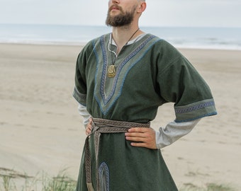 Armstreet Viking Embroidered Woolen Short-sleeved Tunic "Ingvar"; LARP; SCA; Cosplay; Medieval Historical Reenactment Warrior tunic