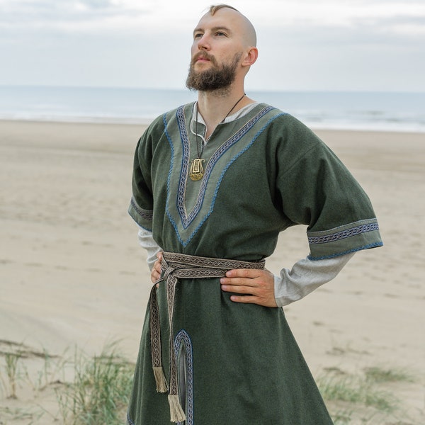 Armstreet Viking Embroidered Woolen Short-sleeved Tunic "Ingvar"; LARP; SCA; Cosplay; Medieval Historical Reenactment Warrior tunic