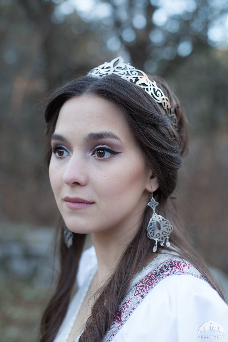 medieval princess crown