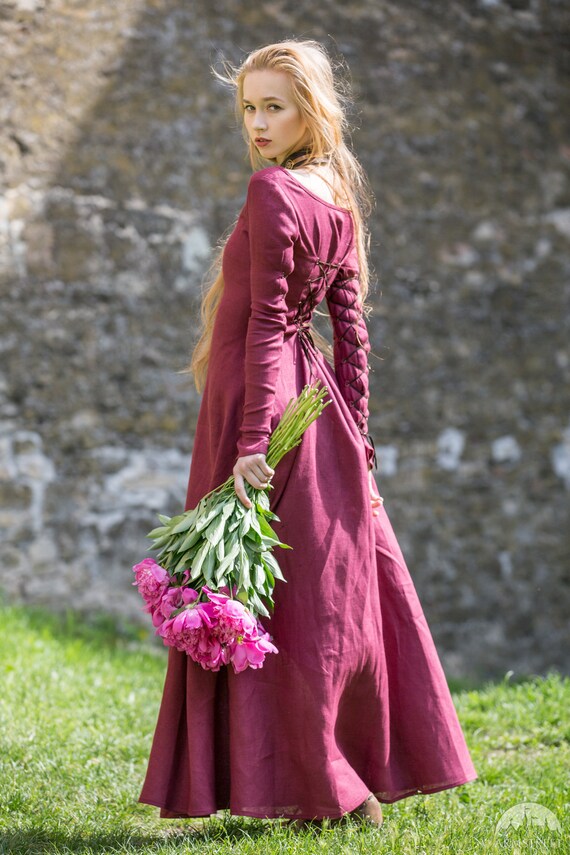 Pink medieval dress clearance
