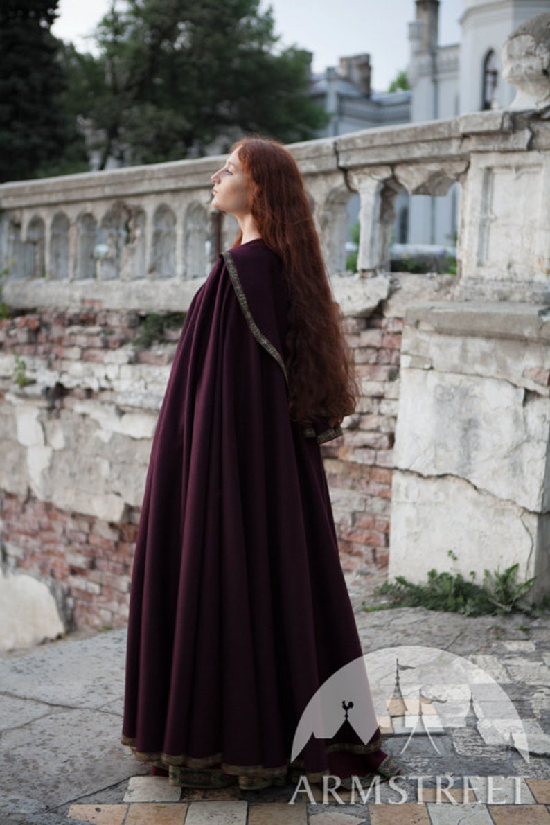 Capa medieval de lana con capucha de Armstreet Sansa Renacimiento LARP SCA Feria Ren Cosplay Recreación Histórica Capa Noble imagen 8