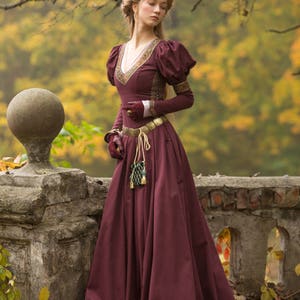 Armstreet Medieval Fantasy Dress “Princess in Exile” outfit; Renaissance Dress; Medieval Women's Costume; LARP costume; Fixed Sizes!