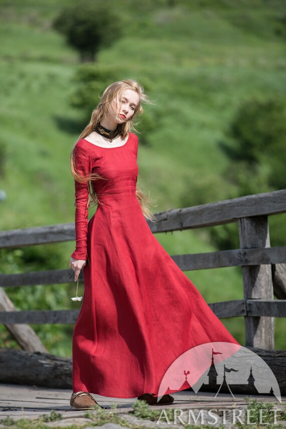 Color rojo Vestido medieval de lino largo rojo túnica - Etsy México Color rojo Vestido medieval de lino largo rojo túnica - Etsy México