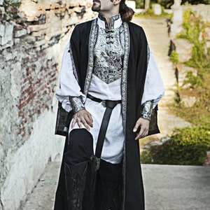 Armstreet Mens Medieval Surcoat with hanging sleeves; LARP; SCA; Cosplay; Renaissance Historical Reenactment Overcoat