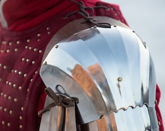 Armstreet Metal Pauldrons "Hound of War"; Medieval Armor; LARP; SCA; Cosplay; Medieval Historical Reenactment Warrior Metal shoulders