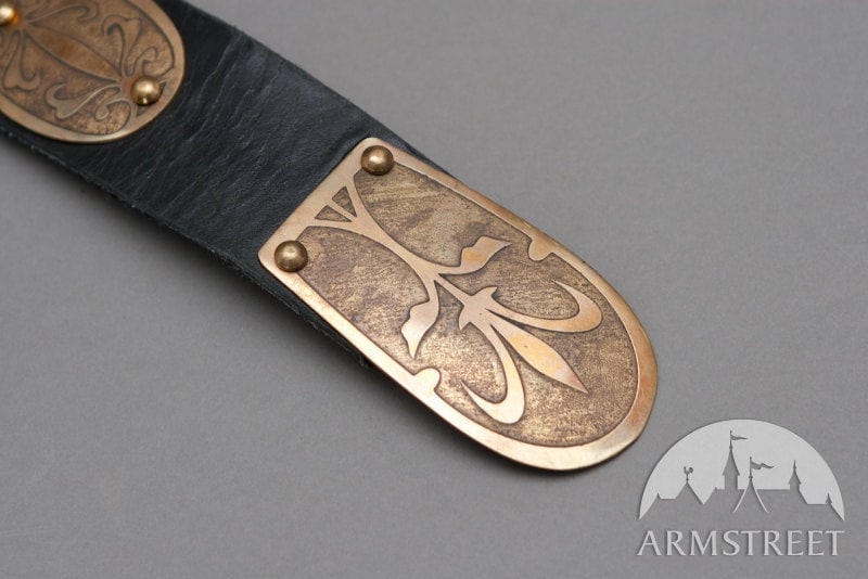 Accesorios Cinturones y tirantes Hebillas para cinturón Cinturón de nudo medieval con acentos de latón grabado 