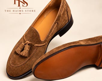 Mocassini da uomo marroni con nappine – Scarpe eleganti slip-on in pelle testurizzata fatte a mano – Calzature di lusso formali e casual