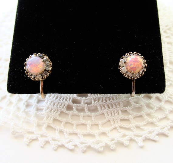 Vintage Vargas Dragons Breath Fire Opal Glass And Rhi Gem Vintage Vargas Dragons Breath Fire Opal Glass And Rhi Gem