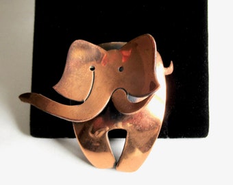 Vintage KIM Craftsman Copper Elephant Figural Modernist Vintage MCM Brooch Pin