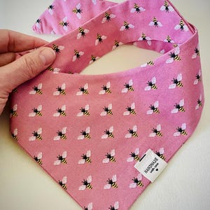 Liten hundbandana, 100 % bomullstyg, handgjord justerbar knut