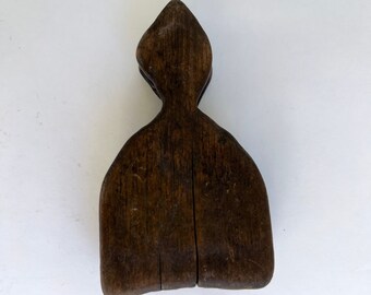 Early 20th cent. Swat Valley wood cattle charm