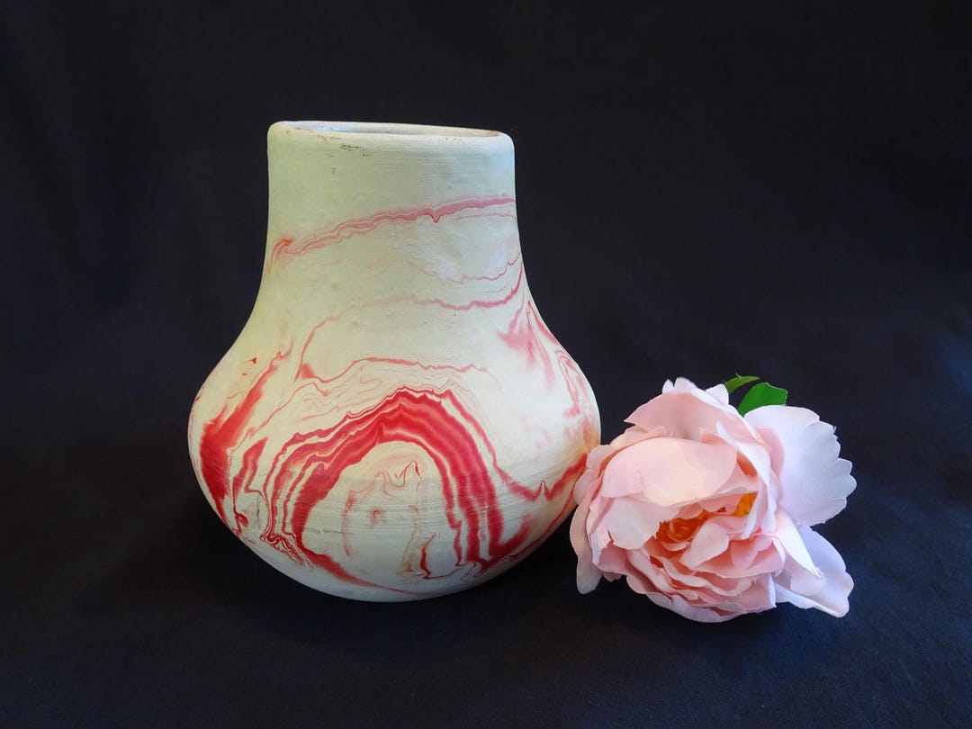 Nemadji陶器の花瓶、ヴィンテージネイティブアメリカンインディアン風