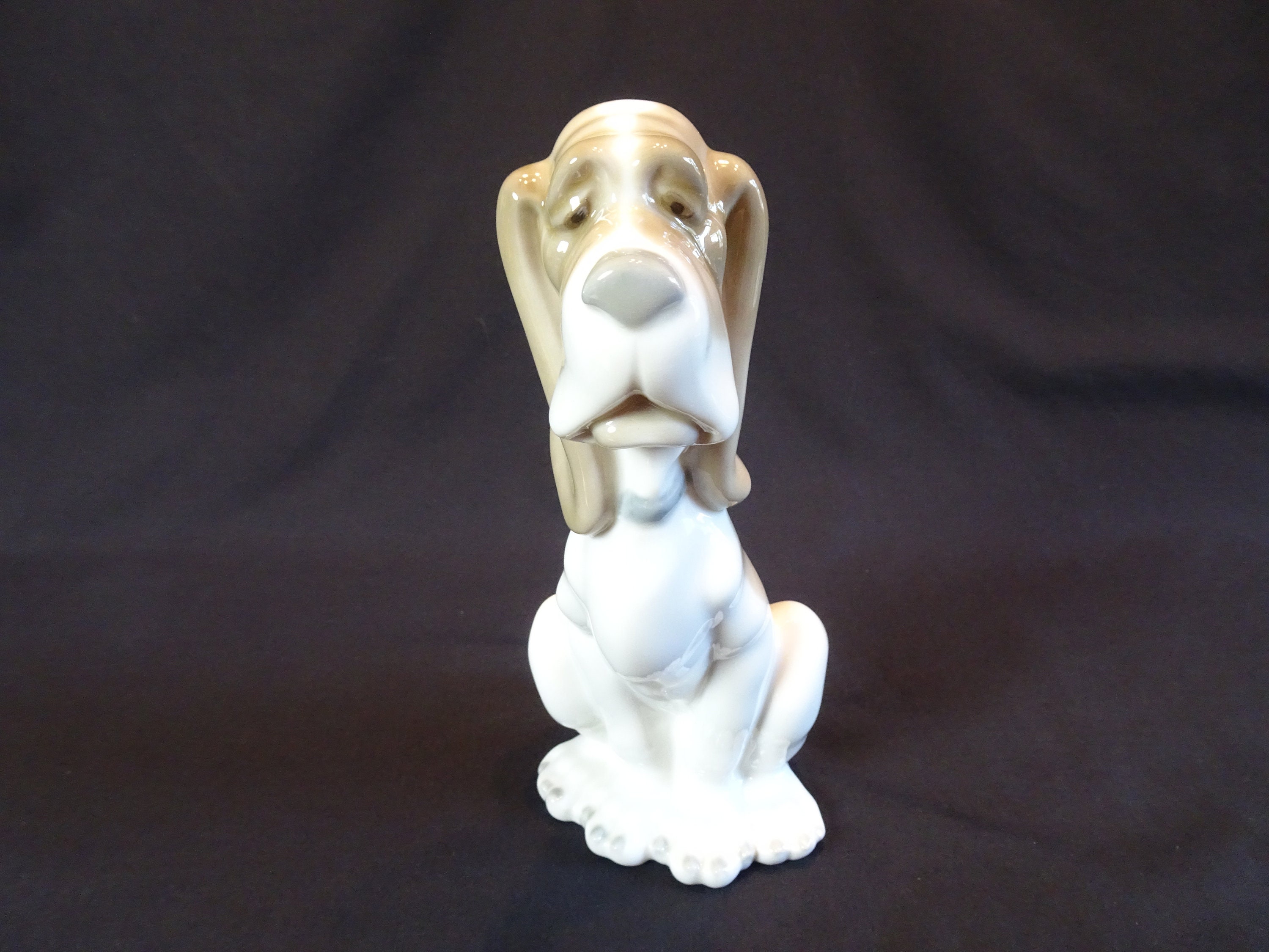 Nao Hound Dog - Etsy Canada
