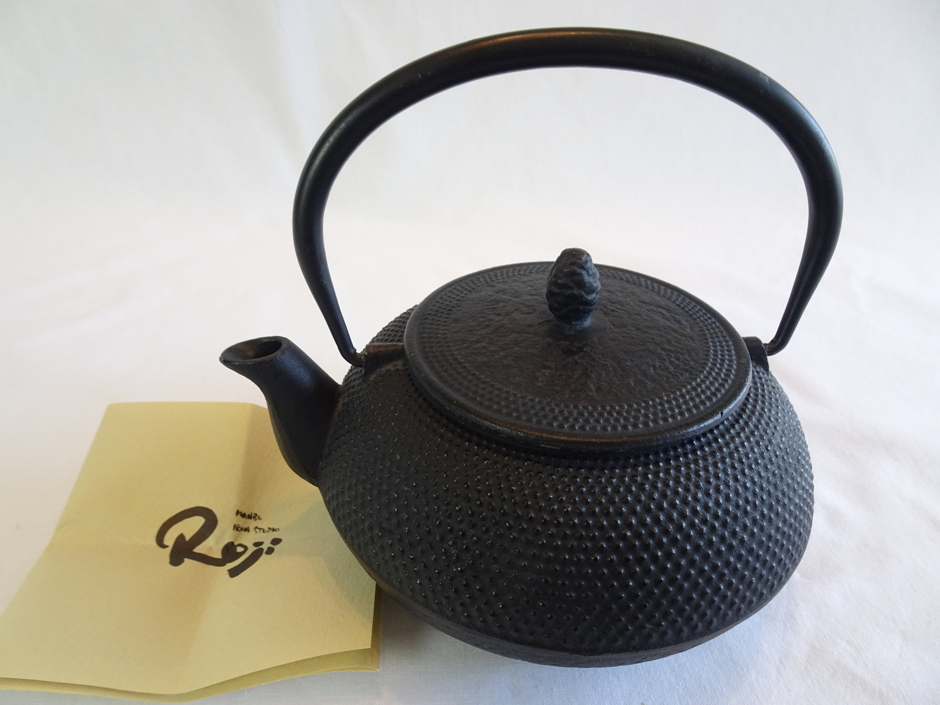 Cast Iron Japanese Tea Pot Teapot / Kettle Large 1.5L Solid Made
