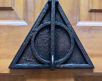 Deathly Hollows Door Knocker Prop