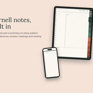 Puede incluir: Una tableta digital y un tel&eacute;fono inteligente que muestran una plantilla de notas Cornell con secciones rayadas para pistas, notas y un resumen. La tableta tiene un marco oscuro, un l&aacute;piz &oacute;ptico lateral y pesta&ntilde;as de colores. Texto: Cornell notes, built in.