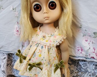 Original Little Miss No Name - Etsy