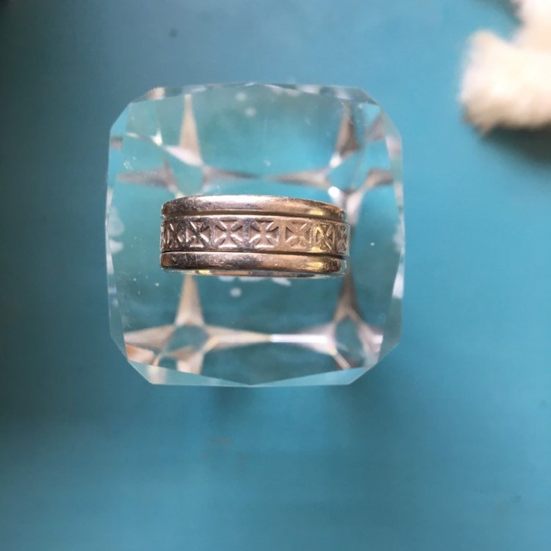 Spinner Ring Sterling Silver .925 Cross Ring Size 14