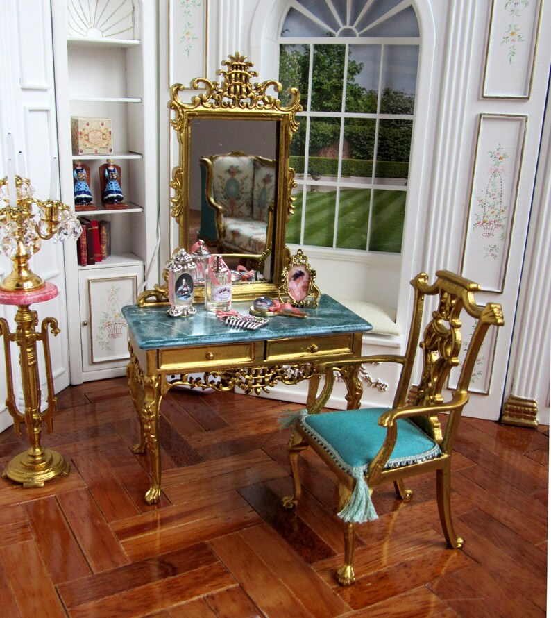 1 12th Scale Dolls House Oriental Vanity Matching Chair Image 0