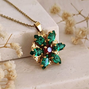 Anastasia ENGRAVED Necklace Together in Paris LIGHT EMERALD M