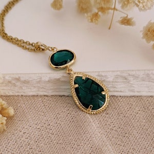 ネックレス・チョーカー Shell Necklace (Green) Witchcore Emerald Green Necklace, East Witch Talisman