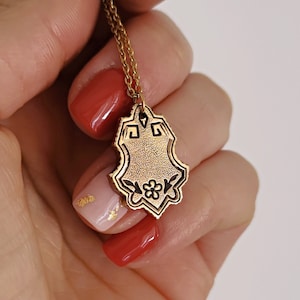 Sabrina Necklace with floral details, Witchy Pendant Necklace, Witchcore Jewelry, Witch Amulet Necklace