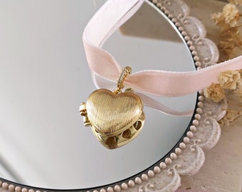 Coquette Heart Locket Choker, Romantic Heart Pink Choker, PrincessCore Heart Locket Choker, Coquette Aesthetic Perfume Diffuser Choker