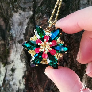 Anastasia ENGRAVED Together in Paris Necklace EMERALD D