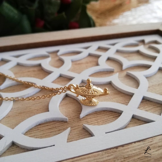 Aladdin Inspired 3D Genie Lamp Make a Wish Necklace