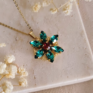 Anastasia Engraved Necklace Together in Paris Aurora Light Emerald M image 7