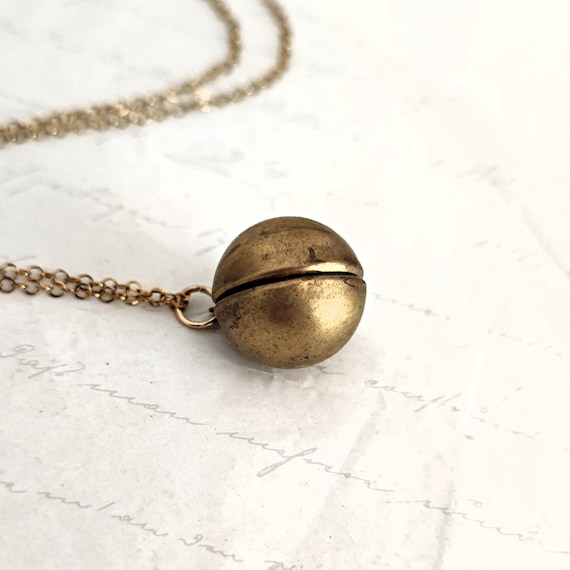 Photo Round Locket Necklace, Vintage Sphere Ball Locket