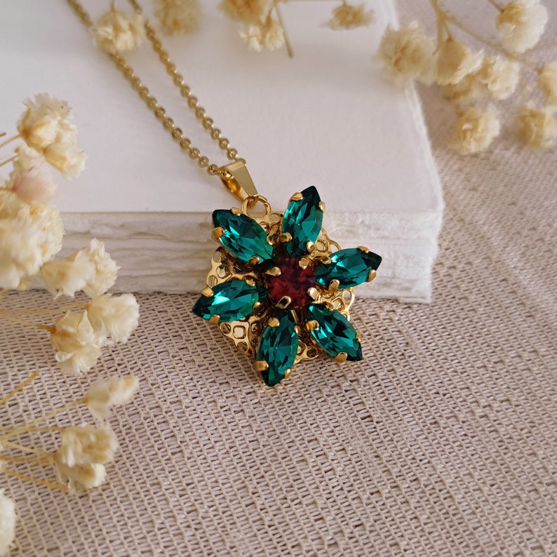 Anastasia Engraved Necklace Together in Paris Aurora Light Emerald M image 6