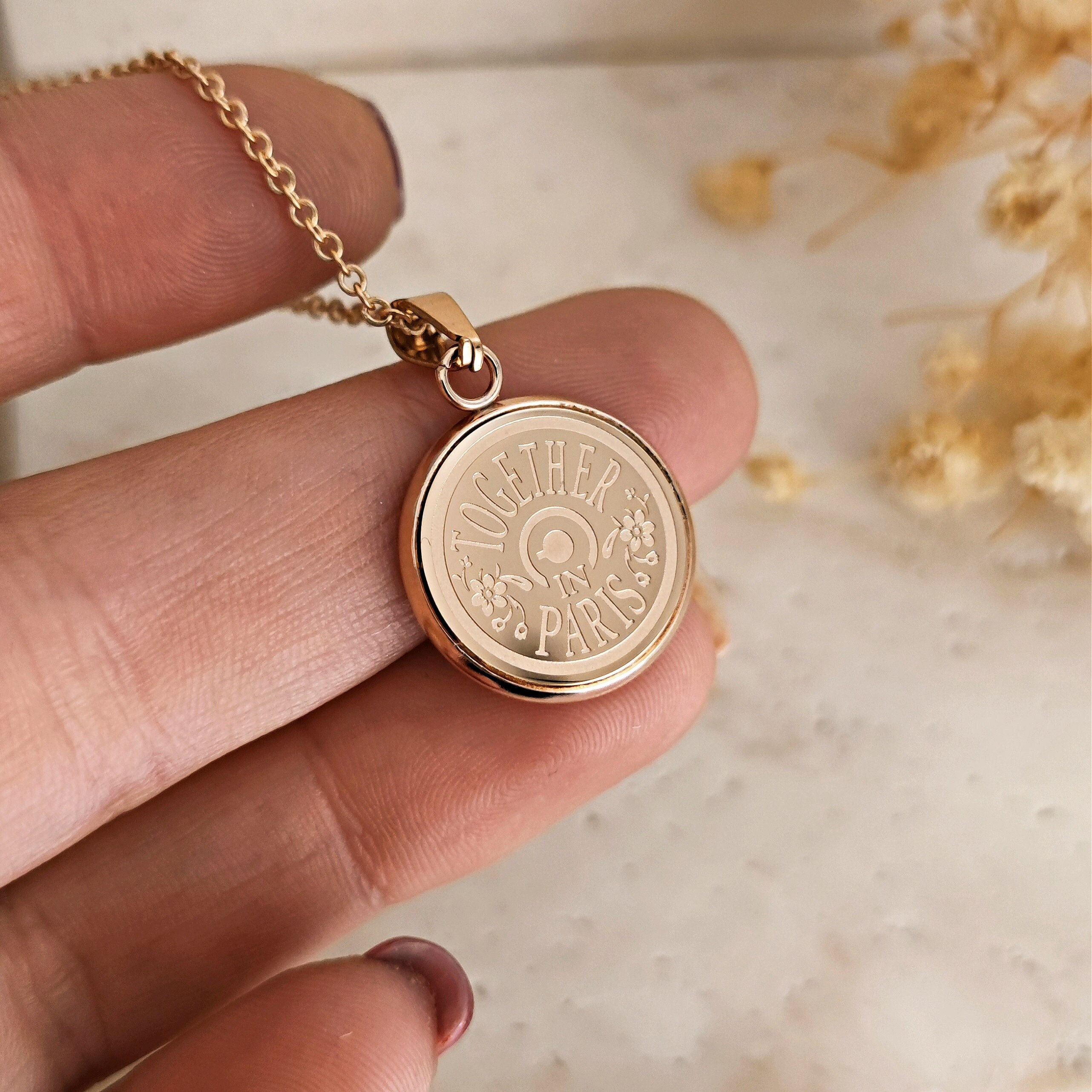 Anastasia engraved pendant Together in Paris - ONLY BACK SIDE
