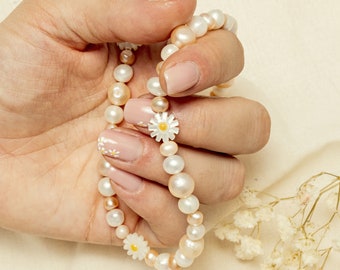 Freshwater Pearl Daisy Necklace: Pastel Beaded Y2k Jewelry