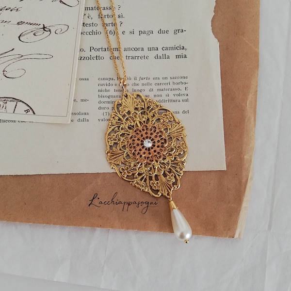 Anne Boleyn inspired antiqued gold filigree necklace