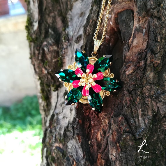 Etsy anastasia shop necklace