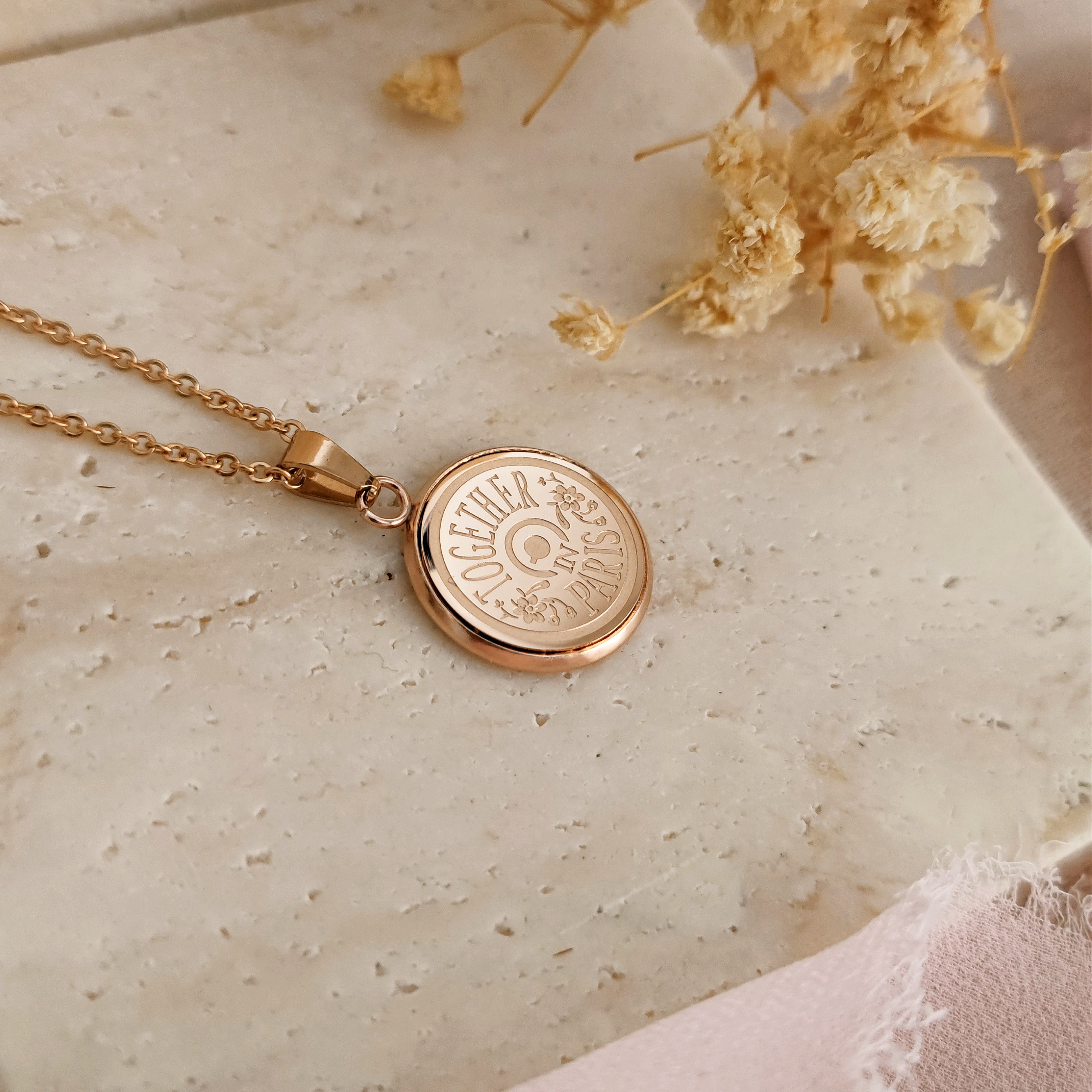 Anastasia engraved pendant Together in Paris - ONLY BACK SIDE