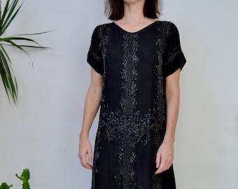 Vintage 1920s Black Beaded Flapper Dress