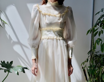 Sixties/Seventies "Lorrie Deb" Prairie Style Wedding Gown