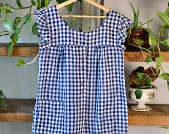 Blusa vintage azul xadrez com babados