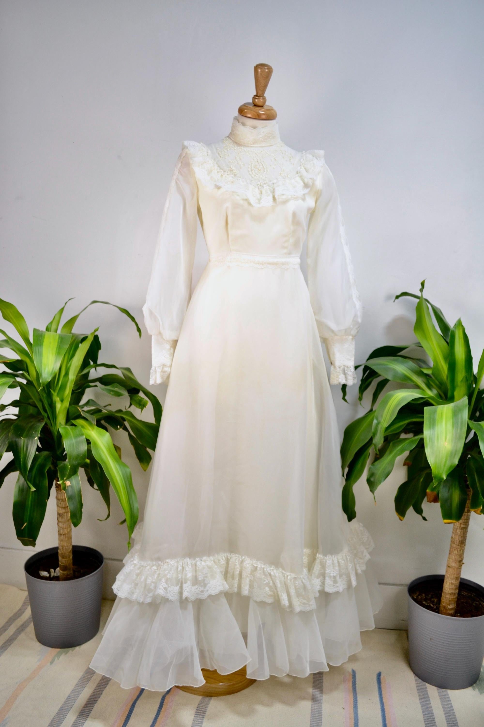 Vintage 70s Adorable Lace Prairie Wedding Dress - Etsy