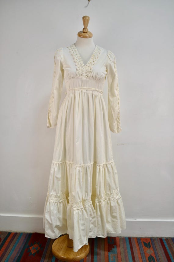 Vintage Seventies White/Cream Cotton Crochet Lace Maxi Dress Vintage Seventies White/Cream Cotton Crochet Lace Maxi Dress