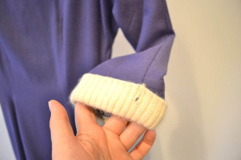 Cuffs Cream Angora Collar Stunning Jonathan Logan 1950s Lilac 100/% wool Dress Flattering Silhouette Size 13 Winter Princess Seams