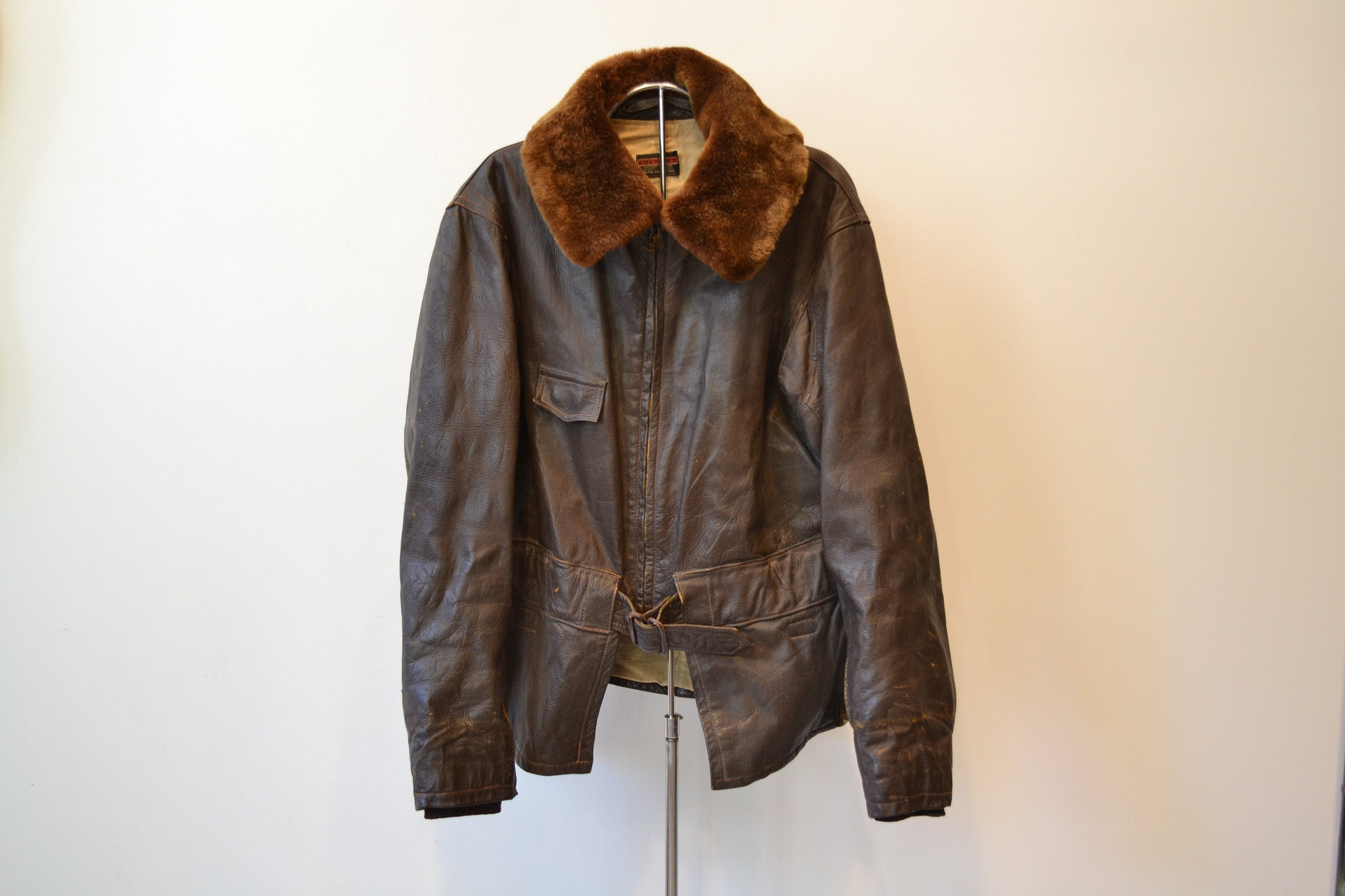 ww2 leather bomber jacket