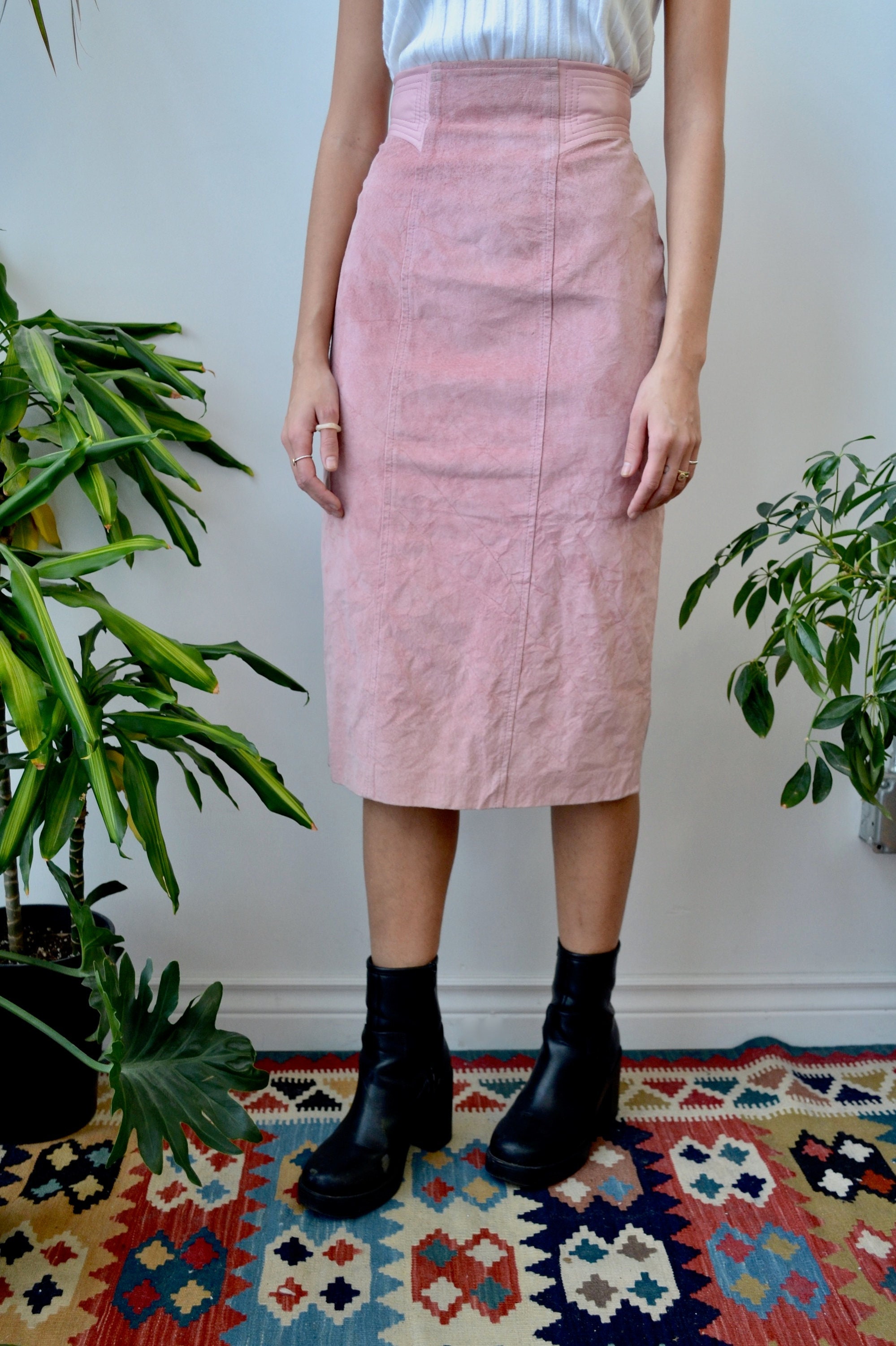 Vintage Louis Vuitton Pink Skirt Suede With Crochet Trim Matching Jack –  JankyVintage