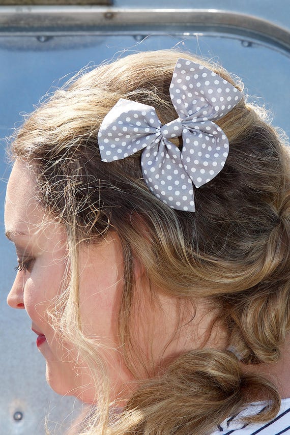 Small Grey And White Spot Hair Bow Jojo Bow Jojo Bows Hair Etsy