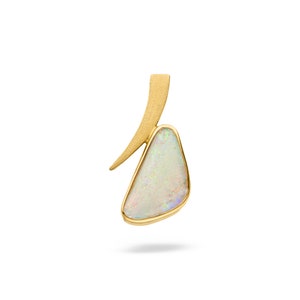 Opal Gold Pendant (yellow gold 585 / 14K) high quality goldsmith work from Germany